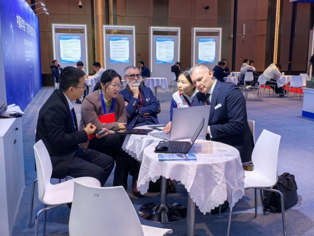 2025年2025澳门原料网站