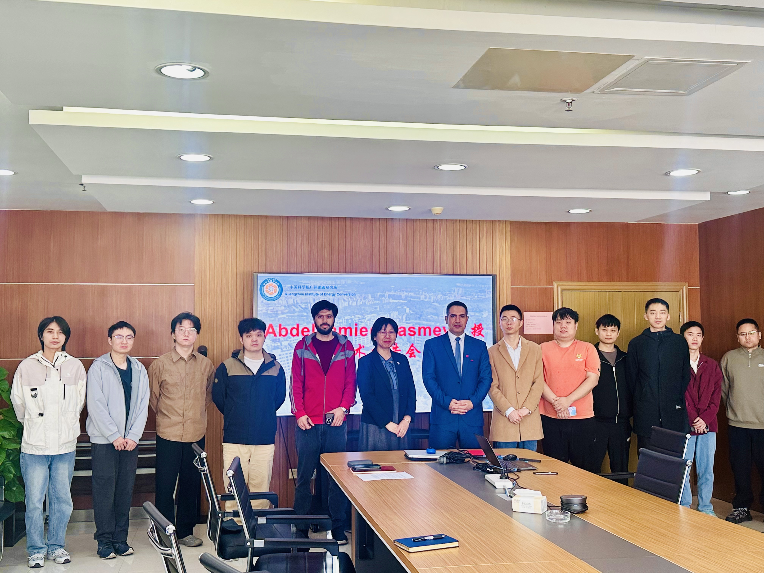 PIFI国际访问学者Abdelhamied Rasmey访问广州能源所并作学术报告